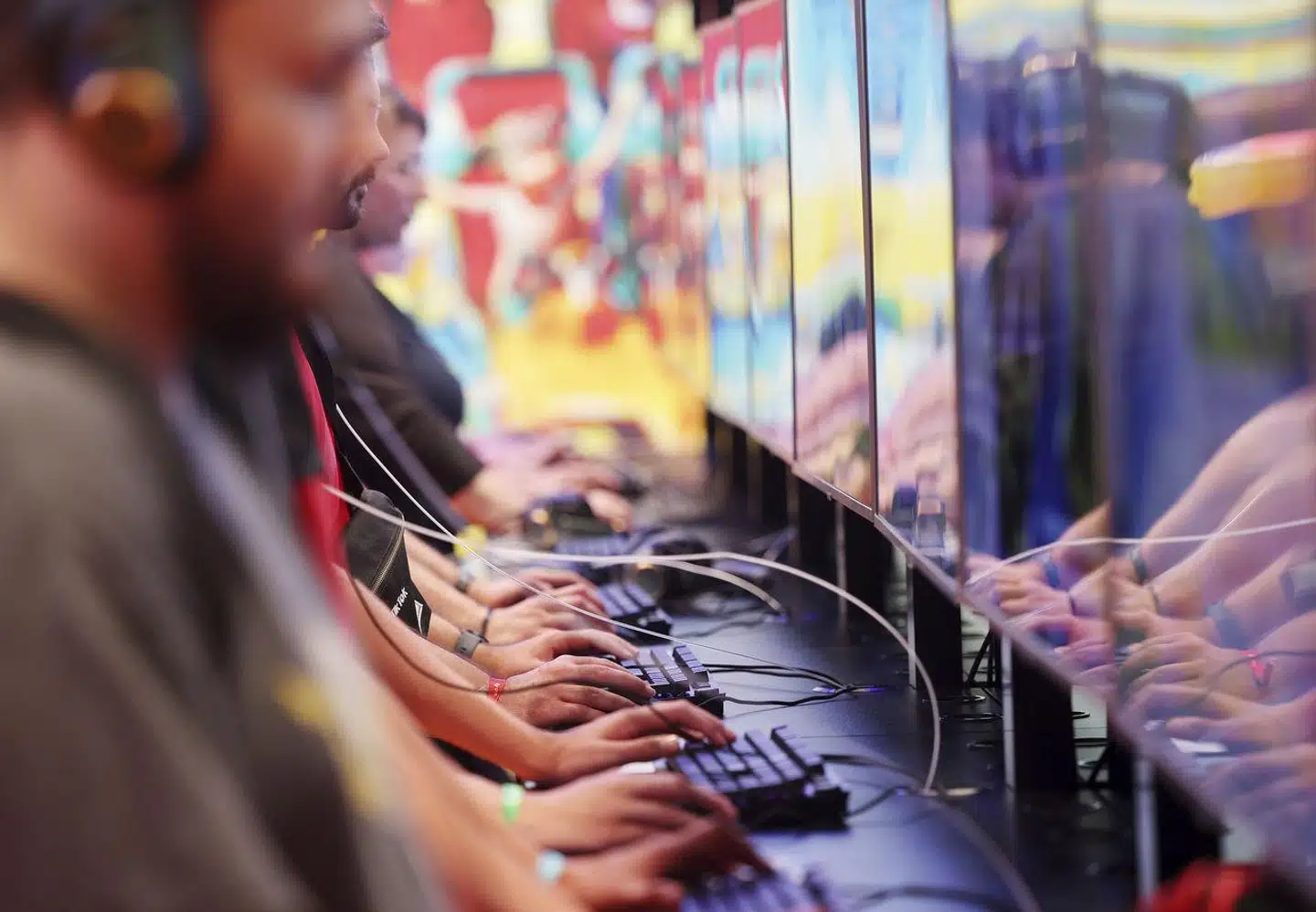 Et kæmpe tab gør stort indhug i dansk it-milliardærs formue tjent på udvikling af populær spilteknologi.