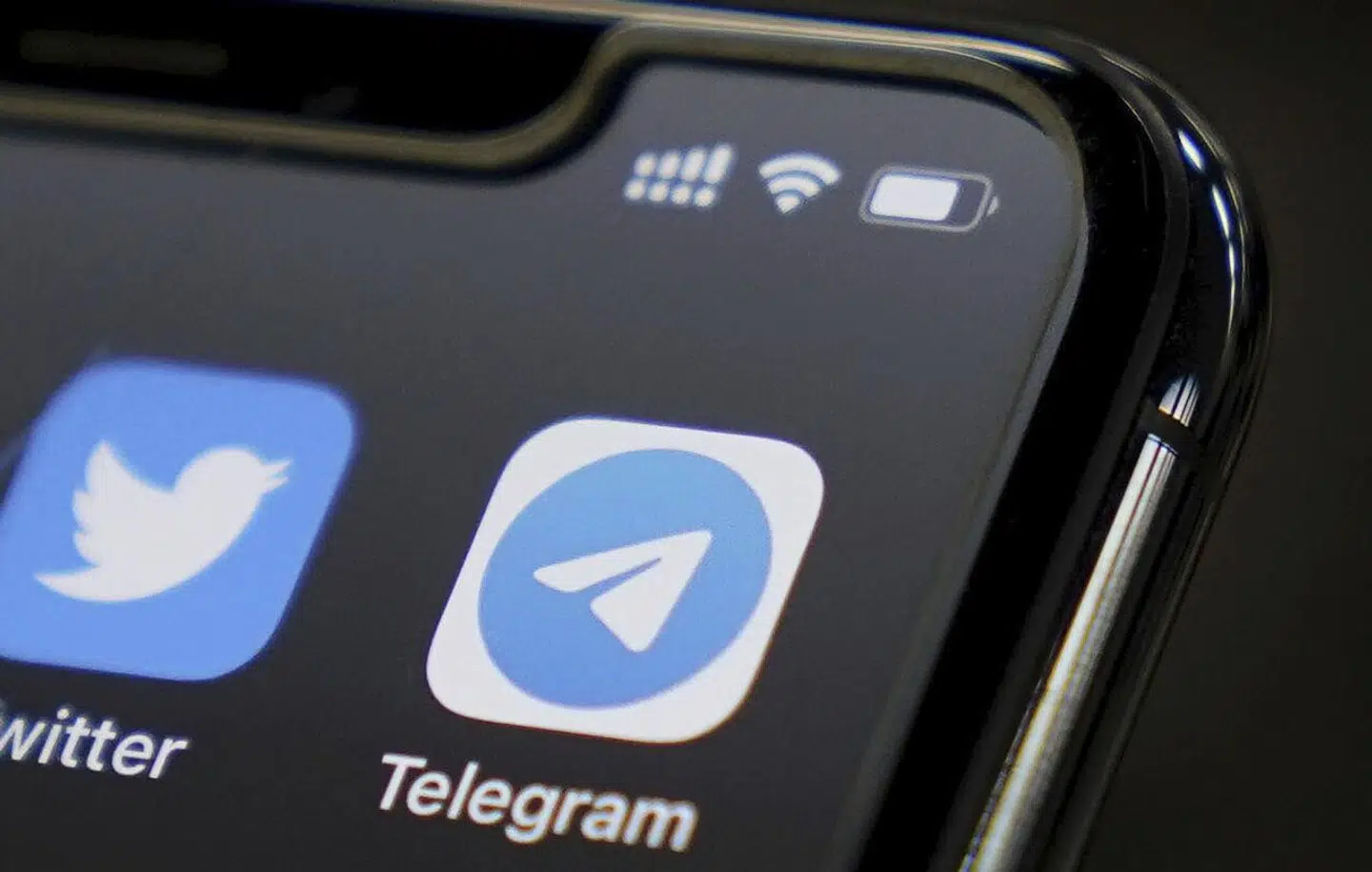 Kommunikationsappen Telegram må ikke længere være installeret på toppolitikeres telefoner og tablets i Norge.