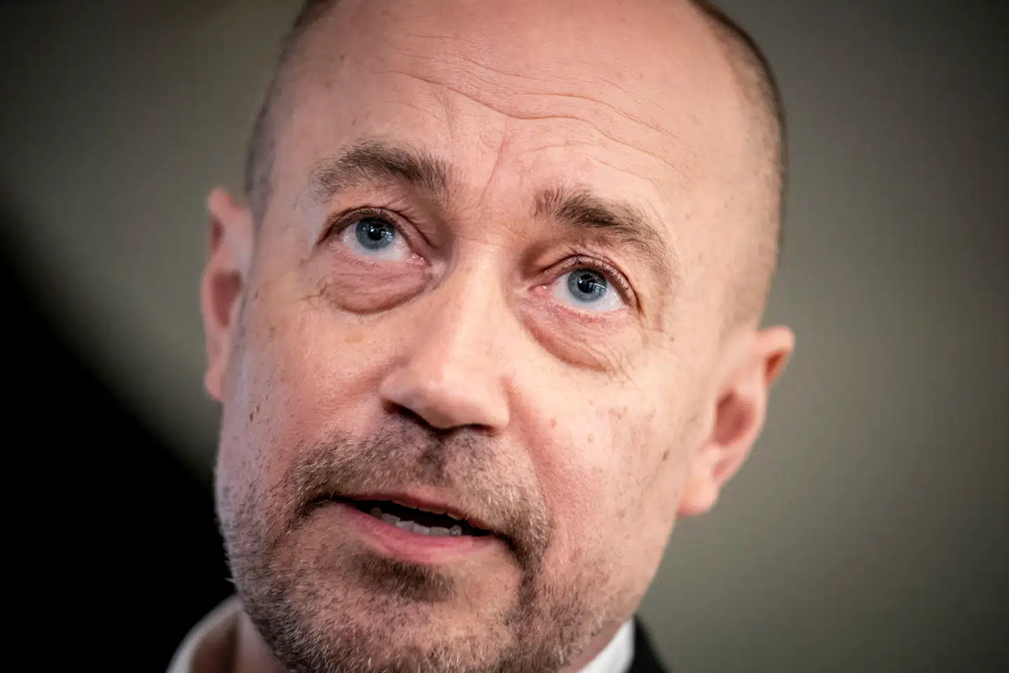 Kritik af miljøminister Magnus Heunicke: »Lande som Tyskland, Polen og Belgien havde opgivet deres dispensationer, før EU-domstolen traf sin afgørelse, og sammen med Italien har de vist, at det er muligt at drive landbrug uden de forbudte sprøjtegifte.«