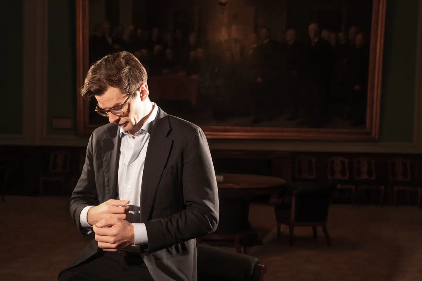 Liberal Alliances partileder, Alex Vanopslagh, har holdt fast i, at han hverken var bekendt med reglerne for folketingslejligheder eller for tilskuddet til dobbelt husførelse.