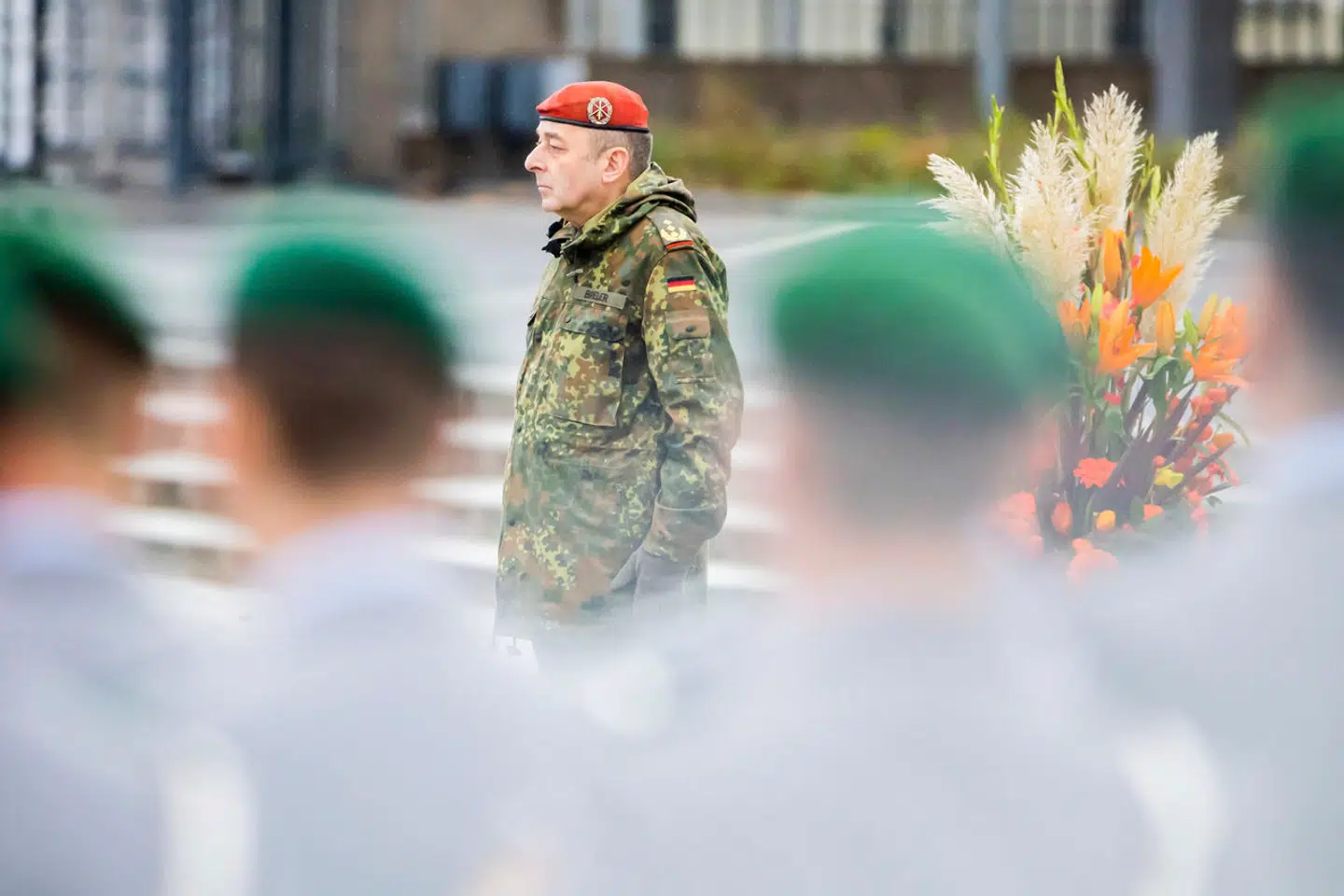 Generalløjtnant Carsten Breuer bliver ny forsvarschef i Tyskland, og opgaven bliver at ændre et hensygnende militær til at udgøre et internationalt betydningsfuldt og troværdigt forsvar.