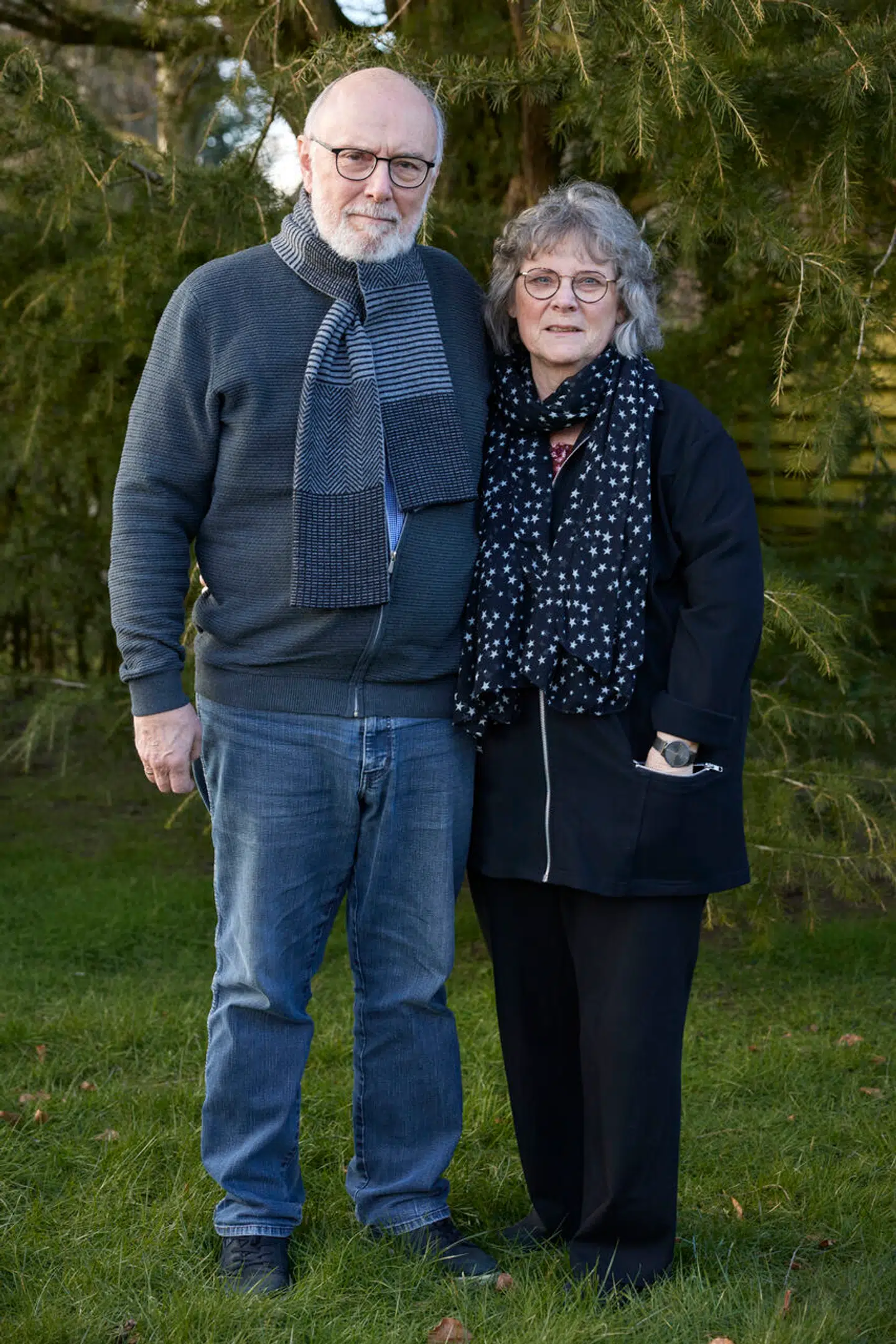 Parret mødte hinanden som helt unge. Bente Frederiksen var kun 16 år. Året efter konverterede hun til den katolske tro.