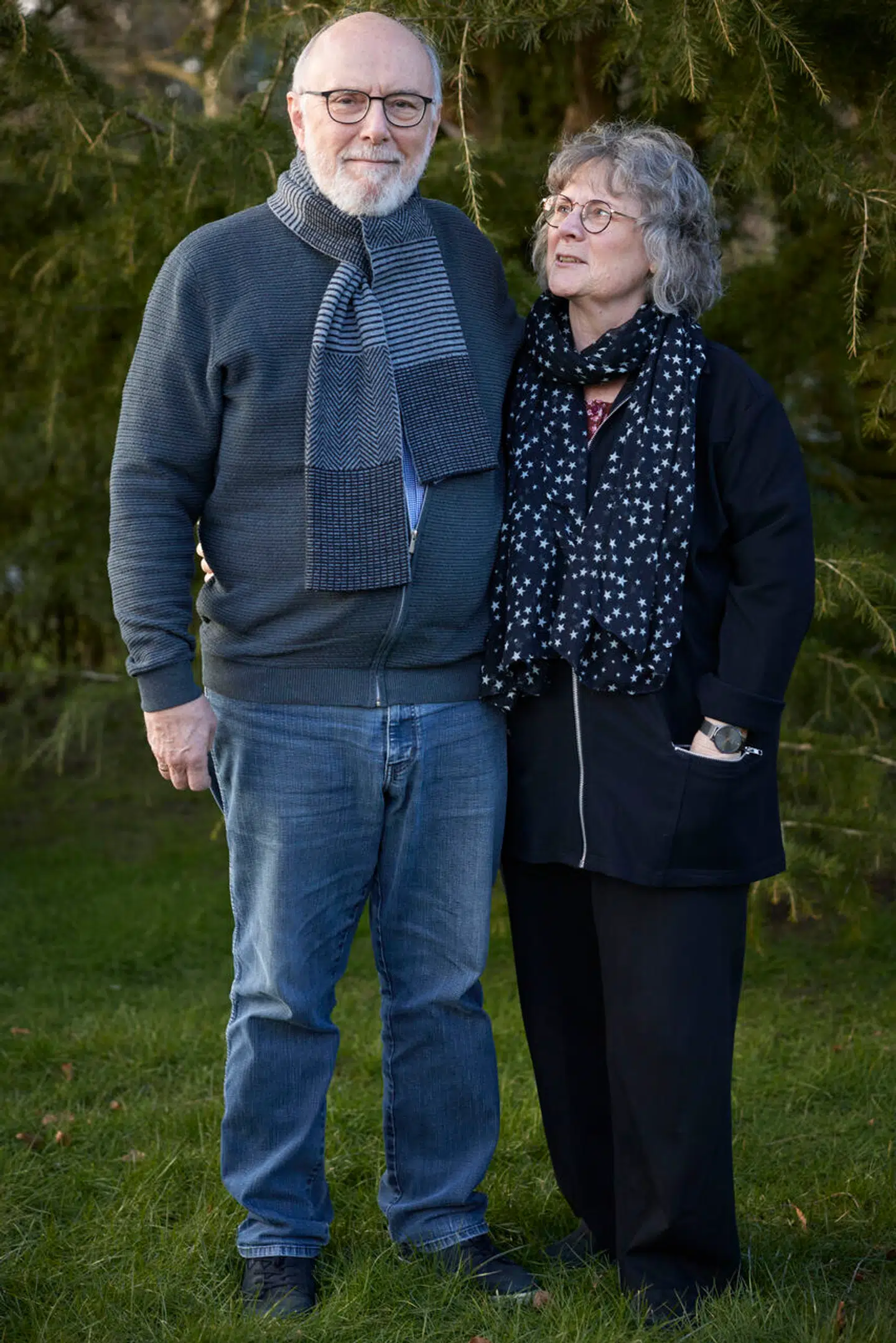 Parret blev gift i 1972, og da Bente Frederiksen var færdig med sin bioanalytikeruddannelse, flyttede hun til Aarhus, hvor Hans Jørgen boede og studerede. Om det var her, at de første gang stødte på historier om overgreb begået af præster, husker de ikke præcist.