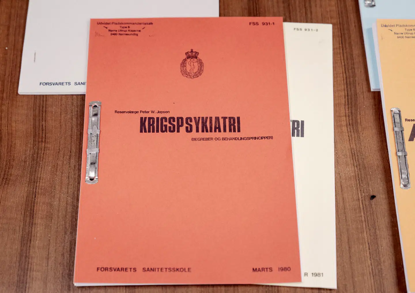 Det var godt at have manualen med ned i dybet. Øvelser viste, at nogle mennesker hurtigt blev ramt af klaustrofobi og generelt mismod.