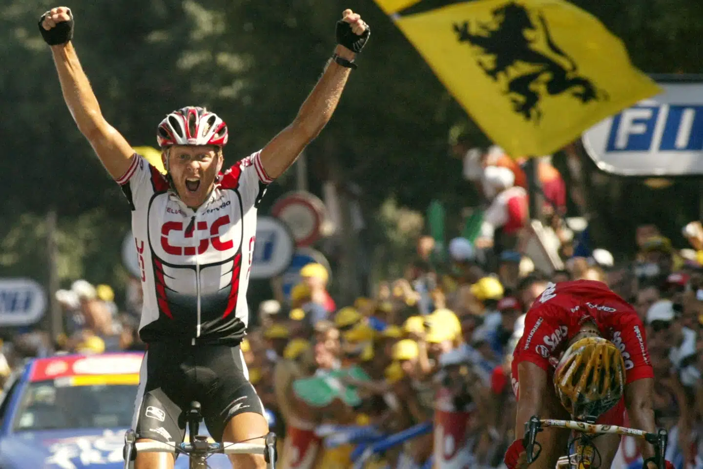 Italienske Fabio Sacchi blev sat til vægs, da Jakob Piil 15. juli 2003 vandt 10. etape til Marseille. Den 9. marts fylder Piil 50 år. Franck Fife/Ritzau Scanpix