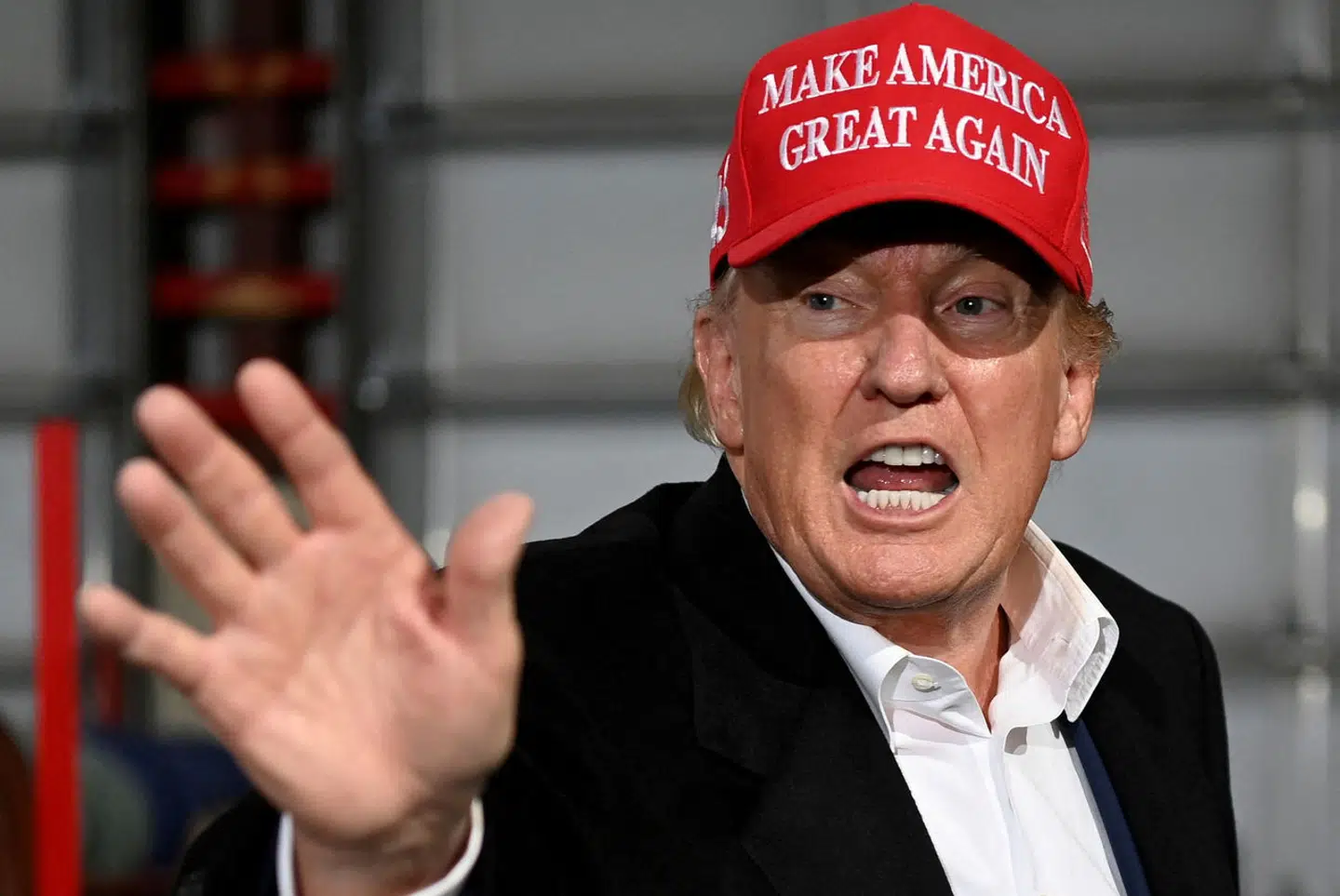 I sine bestræbelser på at blive USAs præsident vil Donald Trump blandt andet udbetale en bonus til nye forældre for at skabe et »baby boom«, ligesom han vil gøre amerikanske byer smukkere ved at nedrive »grimme« bygninger.