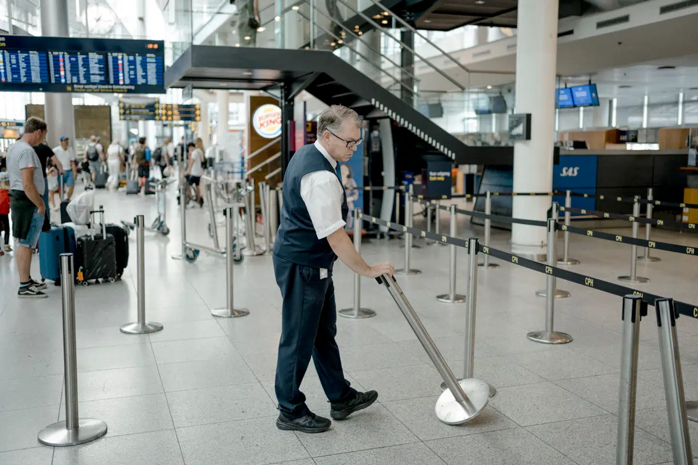 Flere lufthavne har onsdag morgen og formiddag oplevet, at brugere ikke kunne tilgå hjemmesiderne. Blandt andet Københavns Lufthavn, som siger, at de »med største sandsynlighed« har været ramt af et overbelastningsangreb.