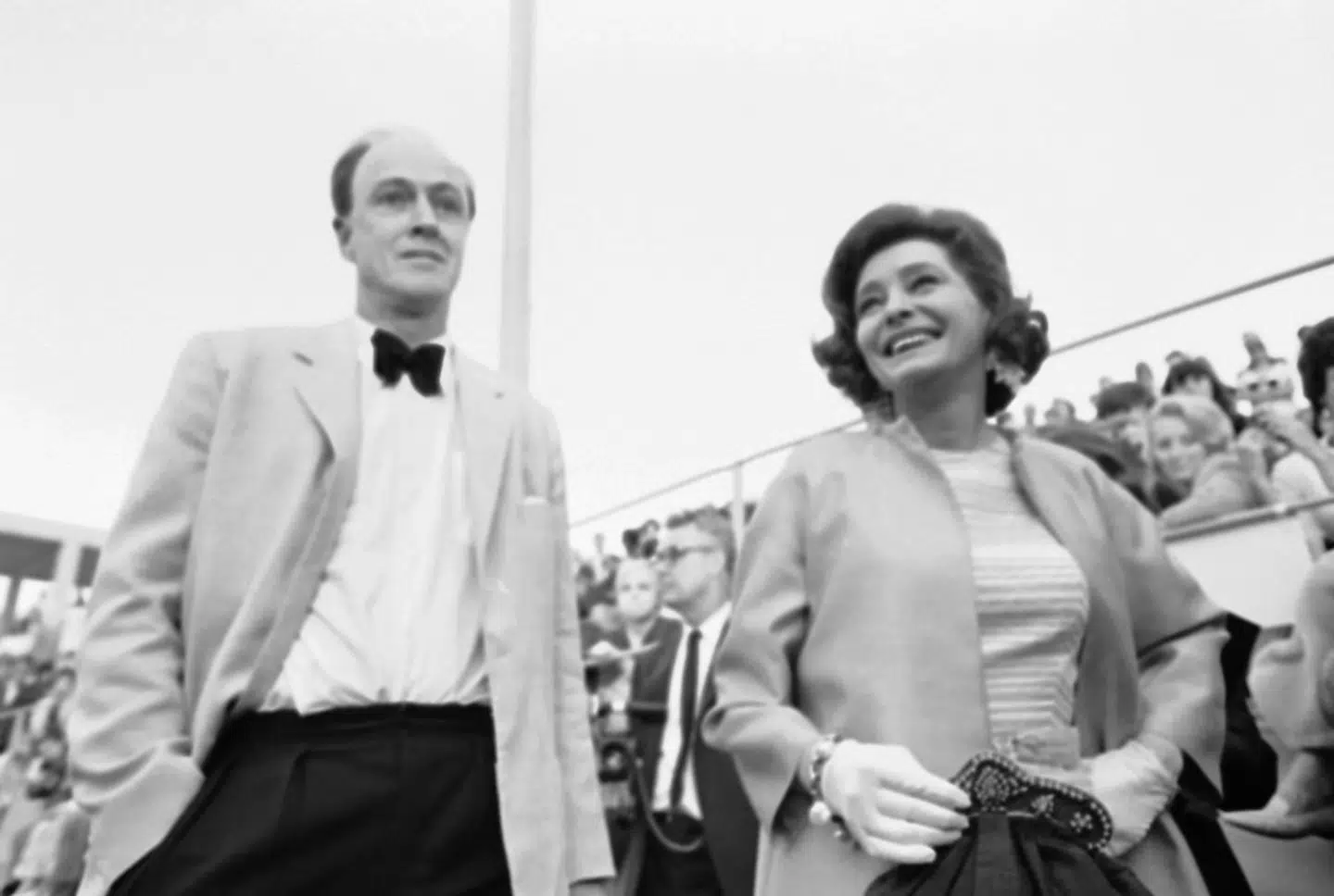 Britiske Roald Dahl (1916-1990) blev mest kendt for sine børnebøger, men skrev blandt andet også manuskriptet til James Bond-filmen »Du lever kun to gange«.