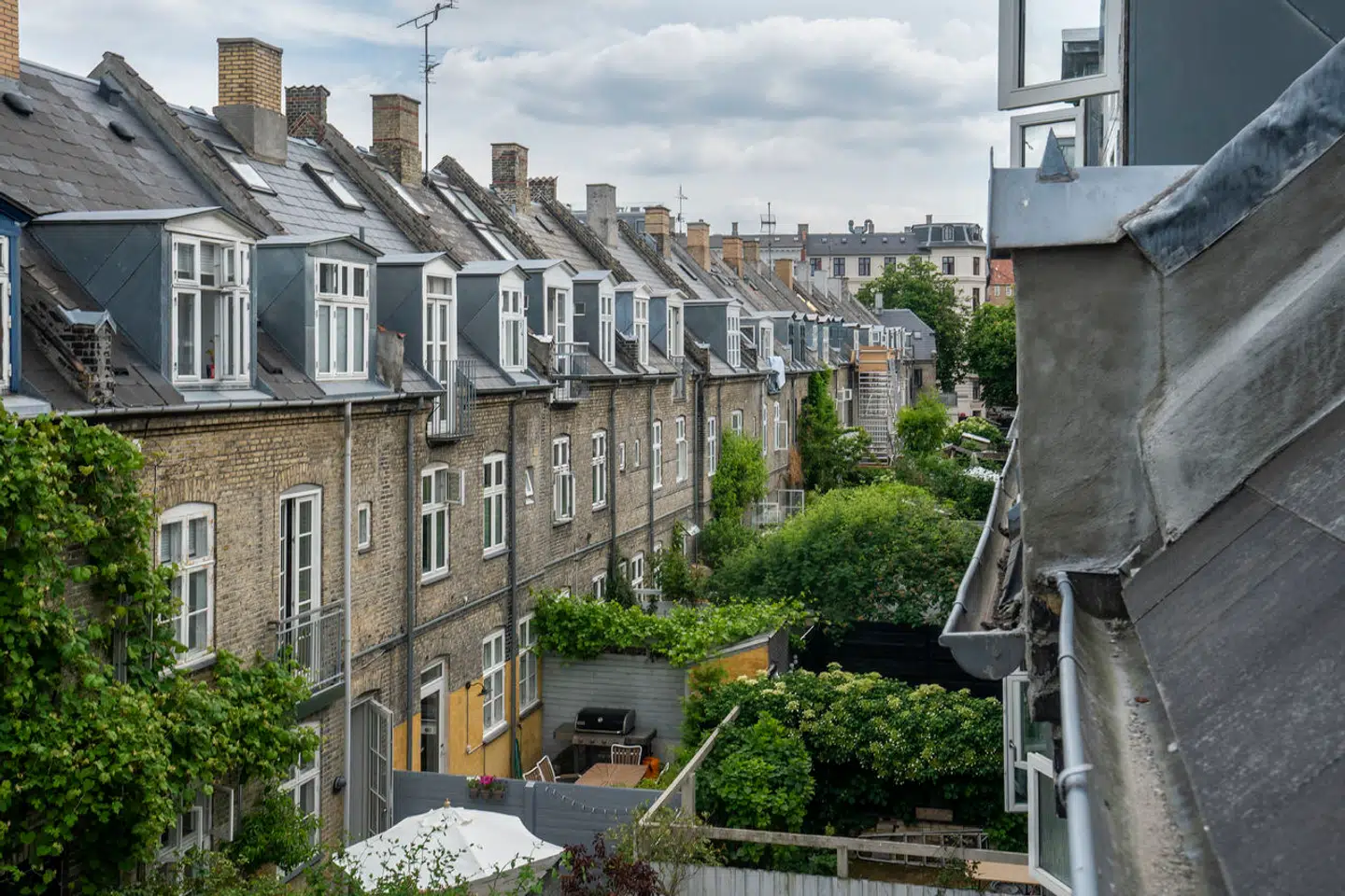 Tusindvis af boligejere skal have ny rente på deres flekslån med virkning fra 1. oktober.