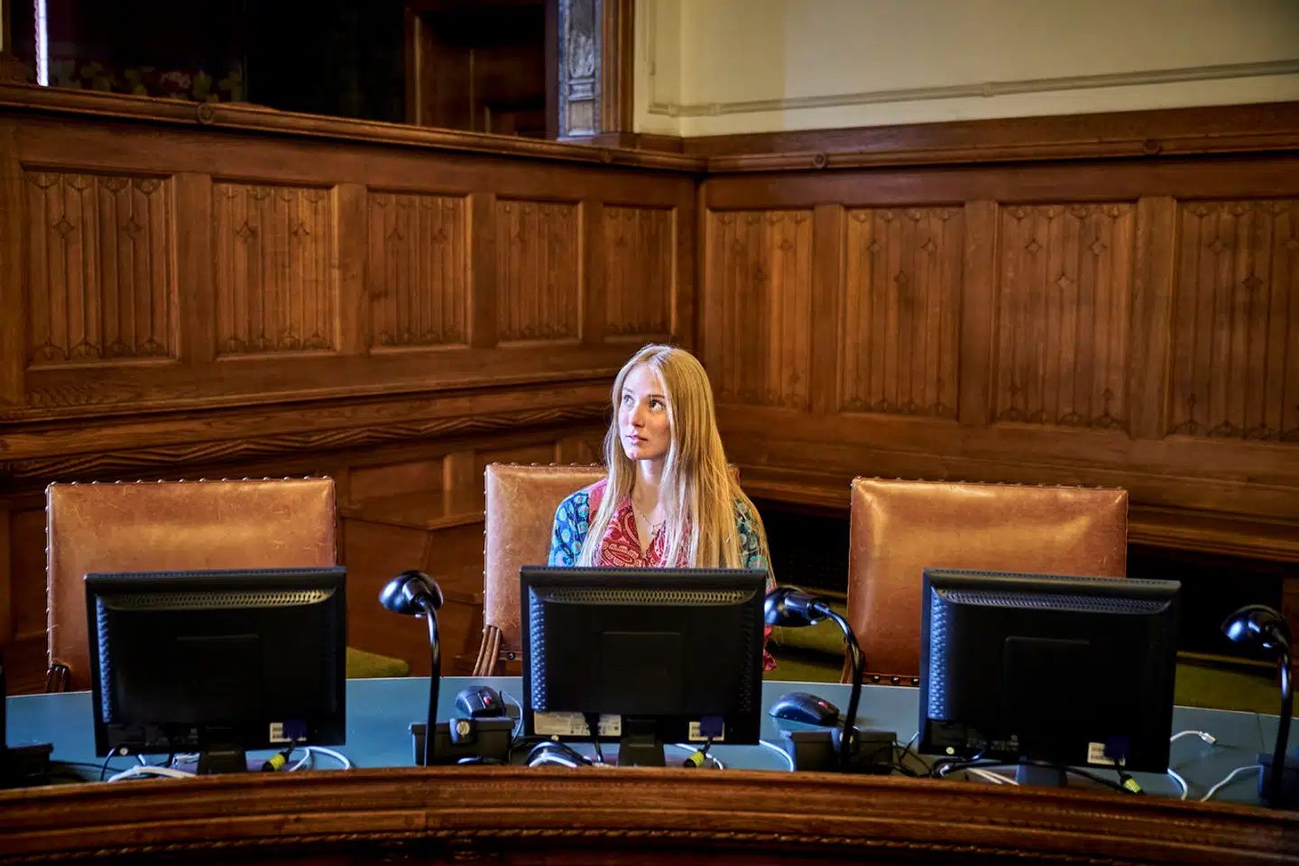 »Det viser sig nemlig, at Cille Hald Egholm går og tror, at alle andre mennesker end politikere slipper deres arbejde, når de har fri,« skriver Aminata Amanda Corr.