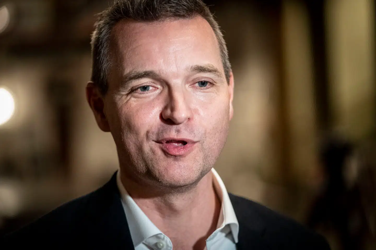 Jakob Næsager (K) går til angreb på en politisk kollega på Københavns Rådhus.