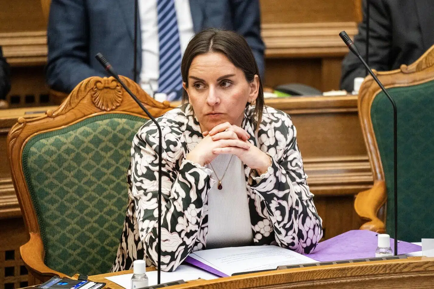 »Ofte kan der være måneders ventetid på en tid til en specialist eller en operation, og hvordan sørger man for, at en måske stresset, eller på anden måde patient uden de største ressourcer, husker sin aftale?« skriver Monika Rubin.