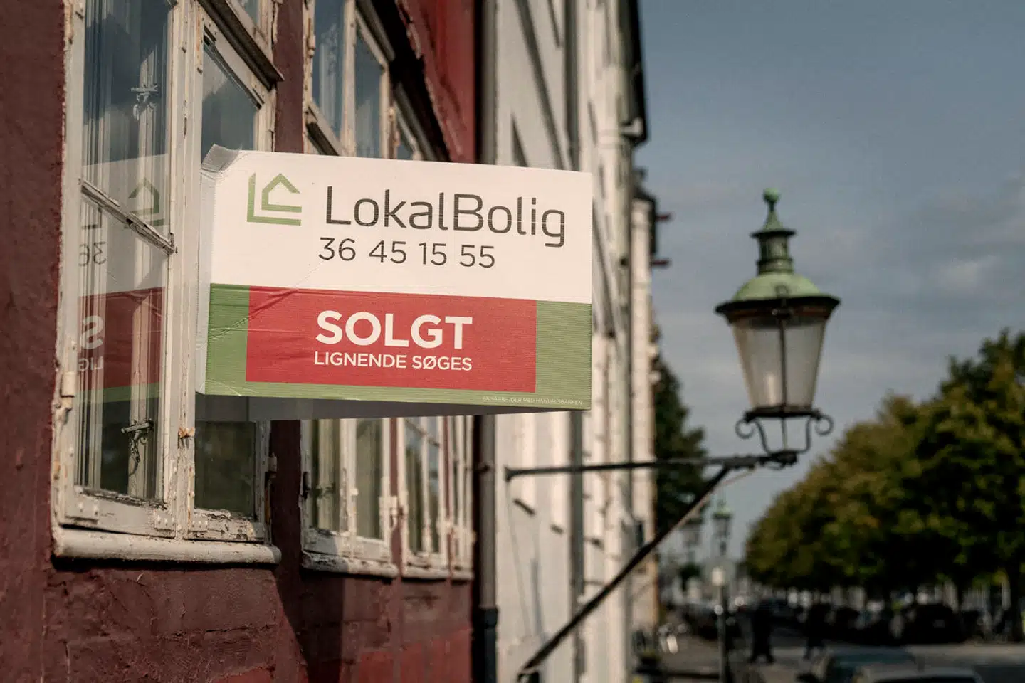 Realkredit Danmark sænker priserne på afdragsfrihed, så faldende boligpriser ikke kommer med en slagside.