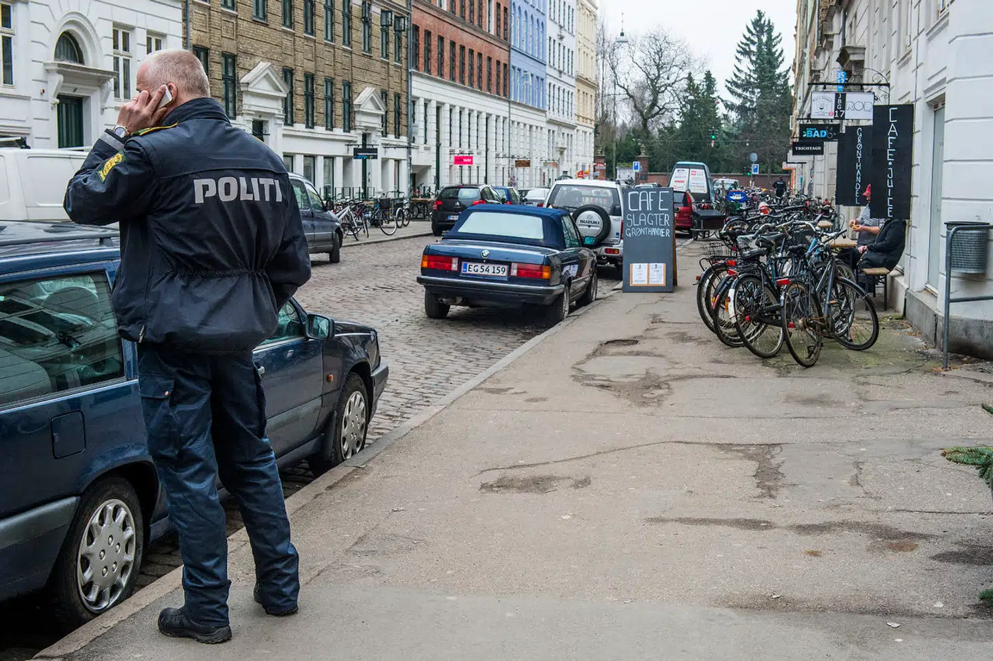Københavns Politi er til stede ved Jægersborggade på Nørrebro i København efter en anmeldelse om skyderi (arkivfoto).