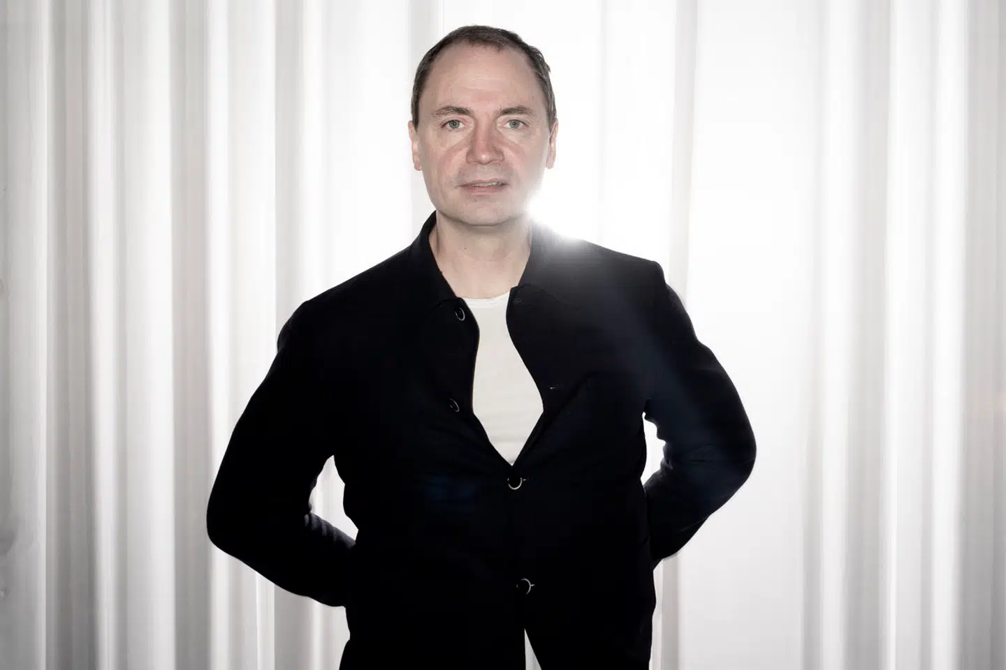 I sin tid som forskningsminister blev Tommy Ahlers chokeret over politikernes magt. I dag ønsker serieiværksætteren Ahlers, der er indstillet til Berlingskes Fonsmark-pris, sig en borgerlighed, der kan håndtere kapitalismens fristelser.