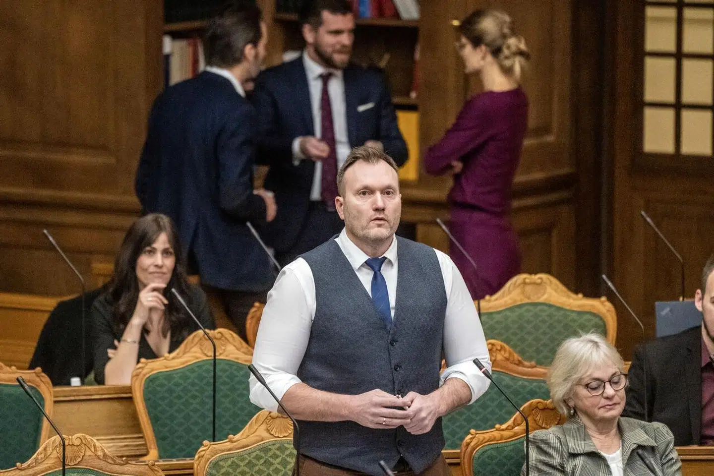 »Således har nye partiformand for Nye Borgerlige, Lars Boje Mathiesen, velvilligt viderekolporteret konspirationsteorier om WEF. Dermed understreger Nye Borgerliges ledelse, hvor svært det er at præsentere et realistisk blåt alternativ,« skriver Morten Dahlin.