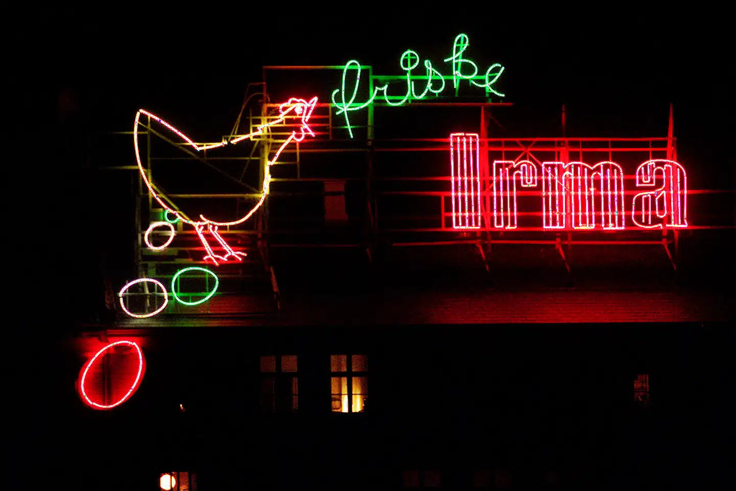 Irmahønen har siddet på sin pind på Sortedam Dossering siden 1936.