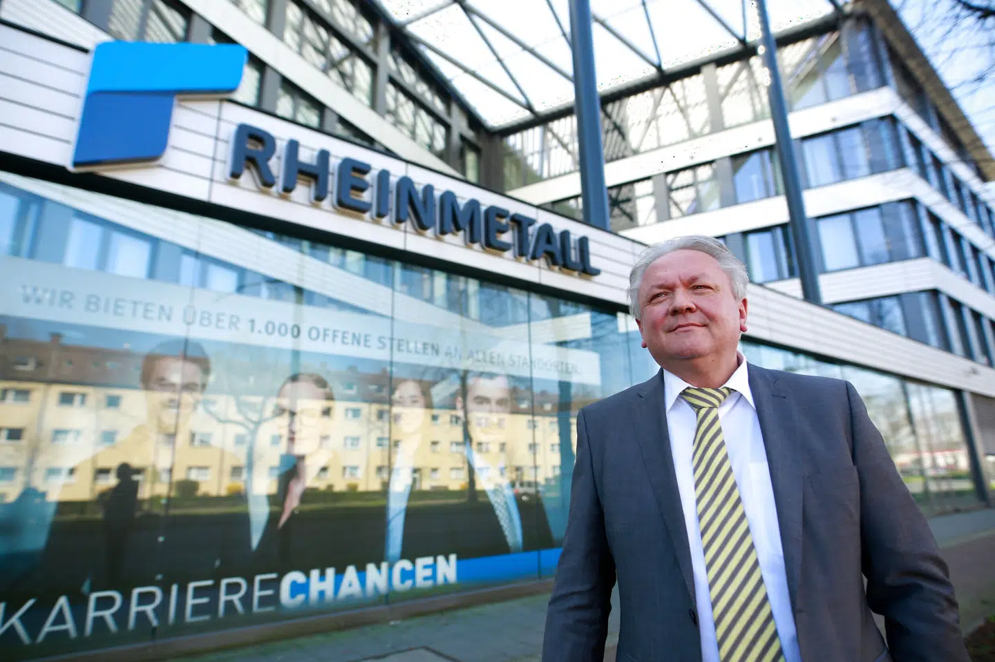 Armin Papperger er topchef hos den tyske våbenproducent Rheinmetall. I øjeblikket har virksomheden lynende travlt på grund af krigen i Ukraine, og Papperger venter, at travlheden tager til. (Arkivfoto). Thilo Schmuelgen/Reuters