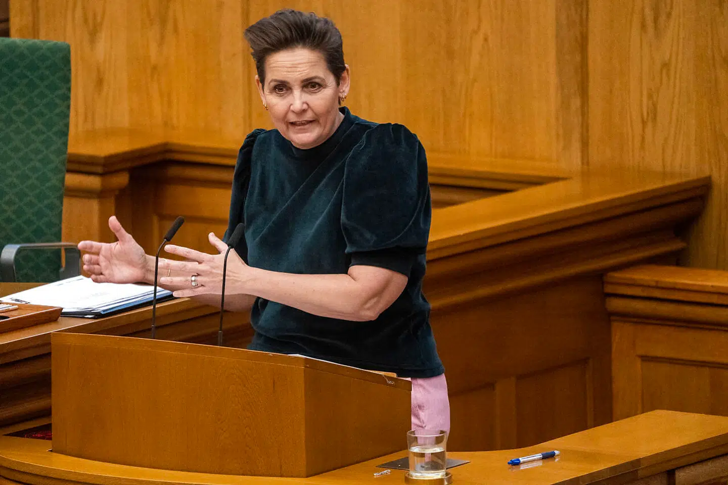 Ifølge SFs formand Pia Olsen Dyhr skal danskerne have mulighed for at blive hørt i sagen om store bededag (arkivfoto).