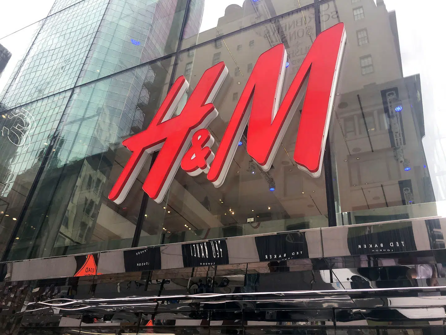 H&M havde et overskud på godt 2,4 milliarder kroner i det seneste regnskabsår.