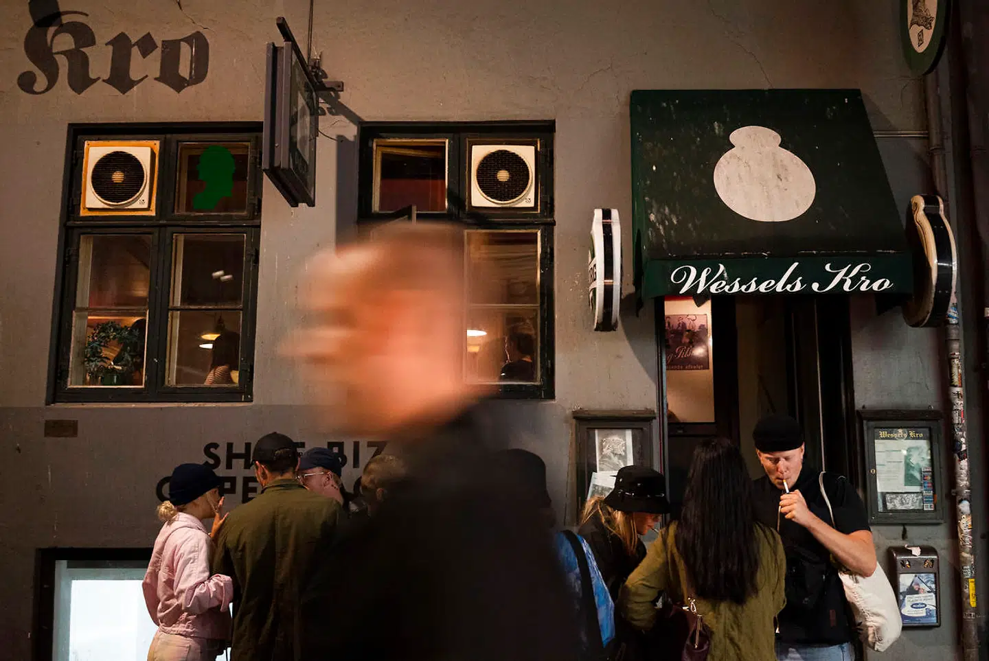 »Barerne skal selvfølgelig tage hensyn til beboerne, men beboerne skal også huske, at festen var der først,« mener Anders Bobek. Arkivfoto: Oscar Scott Carl