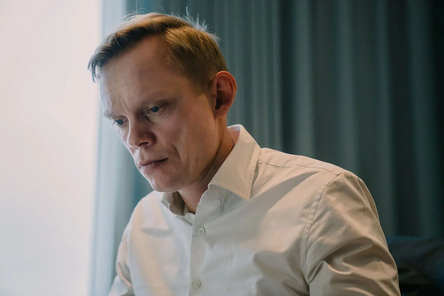 Anders Fæste, topchef i konsulentfirmaet BCG, har arbejdet hårdt for at nå toppen. »Ingen kan work-life balance sig til toppen. Hvis man gerne vil have den fleksibilitet, så kan det være, at man ikke skal gå efter det,« sagde han for nylig i et interview med Berlingske.