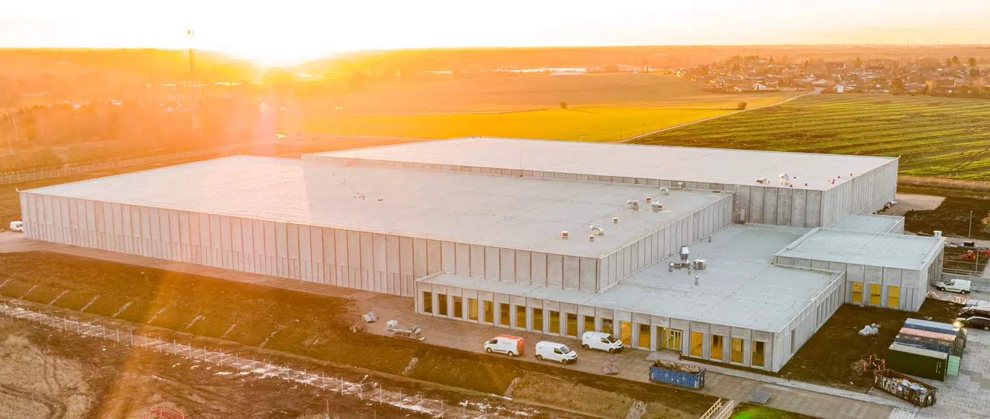 I 2022 tog man et topmoderne magasin i Vinge i brug. Magasinet bruger kun 1 kwh pr. kubikmeter på at bevare temperatur og luftfugtighed på passende niveauer, medens et typisk klimatiseret magasin har et energiforbrug på cirka 30 kwh per kubikmeter, oplyste Nationalmuseet i forbindelse med åbningen. Magasinet er bygget af Slots- og Kulturstyrelsen og udlejes til Nationalmuseet og Det Kongelige Bibliotek.