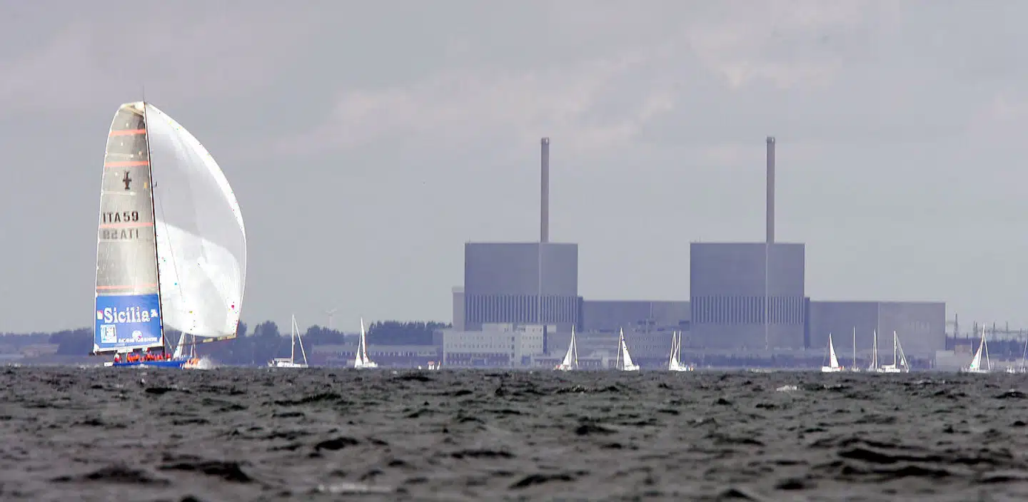 Man kan se det lukkede atomkraftværk i Barsebäck fra store dele af København. Nu vil den svenske regering genoplive satsningen på atomkraft og har udset sig pladsen ved Øresund som et oplagt sted at opføre et nyt værk. Arkivfoto: Sven Nackstrand/AFP/Ritzau Scanpix