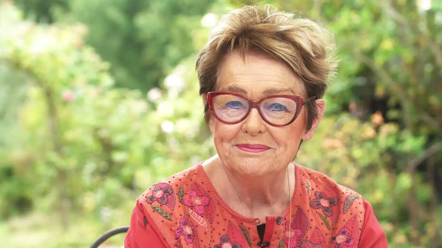 Der er god kemi og tillid mellem Ghita Nørby og intervieweren Lasse Spang Olsen: »Du skal sige til, når du tænder for kameraet.«