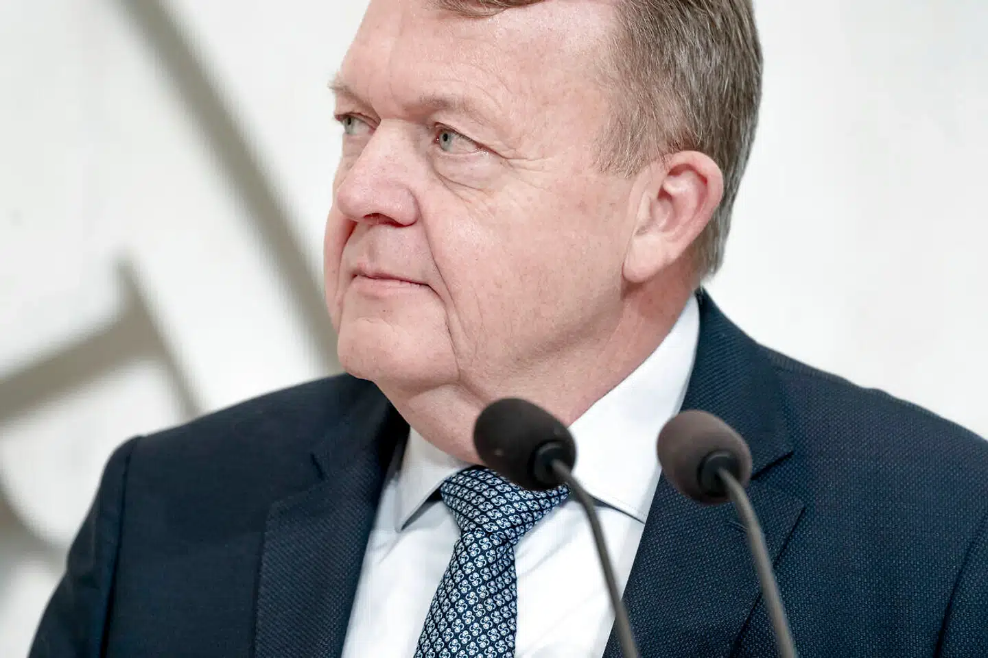 Formand for Moderaterne, Lars Løkke Rasmussen, har virkelig ikke tænkt sig om, da der blev forhandlet regeringsgrundlag på Marienborg, mener Berlingskes erhvervsredaktør.