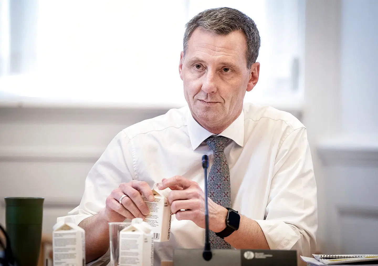 »Tidligere sundhedsminister og siden maj direktør i Bryggeriforeningen, Nick Hækkerup, har taget et nyt standpunkt,« skriver Aminata Amanda Corr.