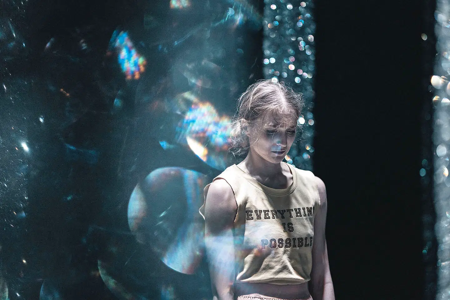 Astrid Elbo er det imponerende følelsescentrum i »I am gold« i rollen som kvinden, der taber sig selv.