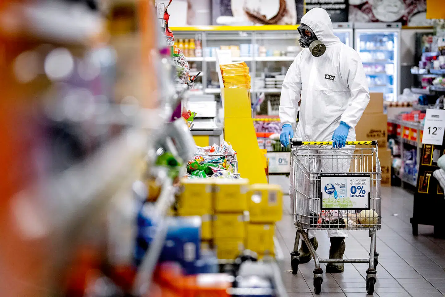 »Økonomisk politik under corona blev udført med stor grad af manglende information om, hvordan økonomien egentlig fungerer under en pandemi med op- og nedlukninger. Fejl er under disse omstændigheder uundgåelige,« skriver Henrik Franck.