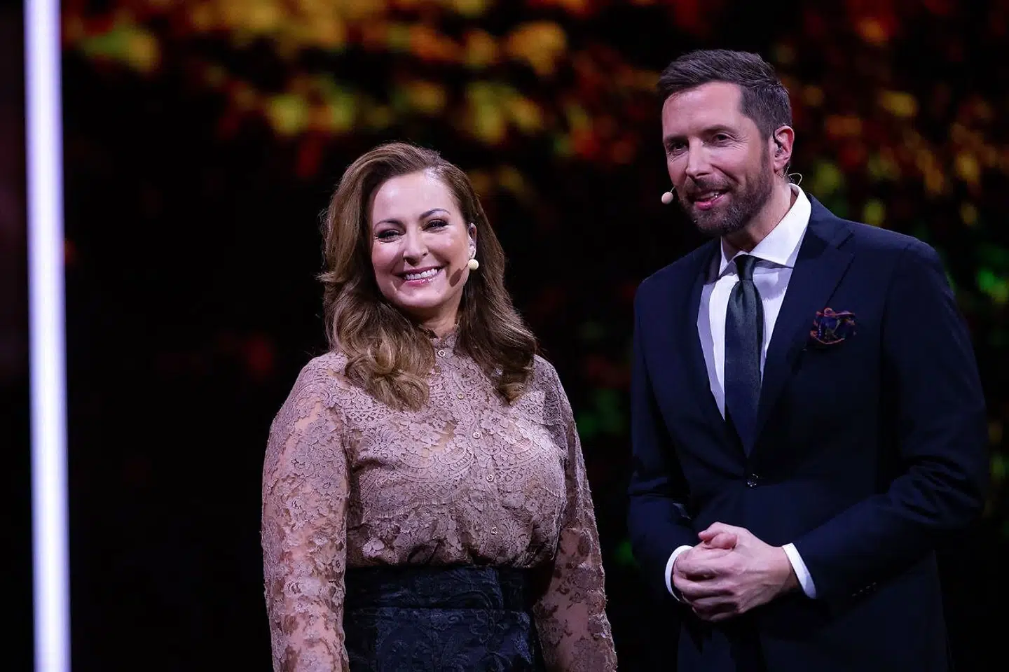 Der blev padlet for at komme tilbage på rette sukkersøde Aftenshow-spor, da de to »Året der gik«-værter, Stephanie Surrugue og Kåre Quist, havde inviteret psykologiprofessor Svend Brinkmann på scenen for at »hjælpe os med at bevare humøret i 2023. Men Brinkmann svarede ikke helt, som værterne havde regnet med.