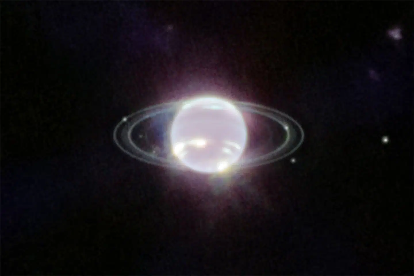 I det forløbne år tog James Webb-rumteleskopet blandt andet dette enestående billede af solsystemets yderste planet Neptun – med dets smukke ringsystem.