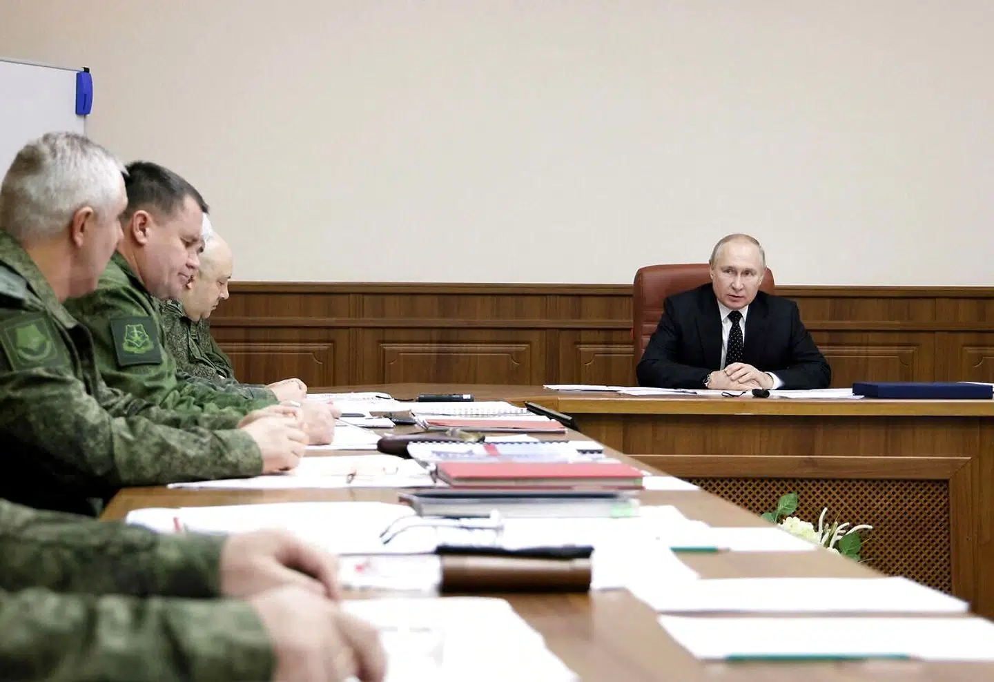 For a while, Russia appeared to shift towards more meaningful warfare in Ukraine after General Surovikin took over the command in October. But Putin still interferes too far down the chain of command. On 17 December, for instance, he summoned all the generals involved in the war to get their input on how to proceed in Ukraine.