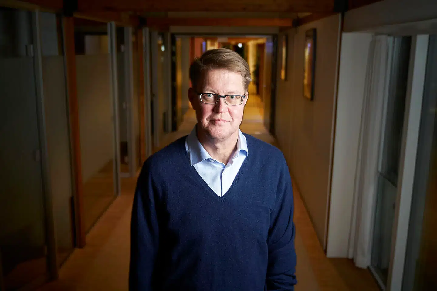 I syv år har svenske Jens Birgersson været direktør for den danske isoleringsgigant Rockwool. Virksomheden lever helst et stille liv ude af offentlighedens søgelys. Dette ændrede sig i februar.