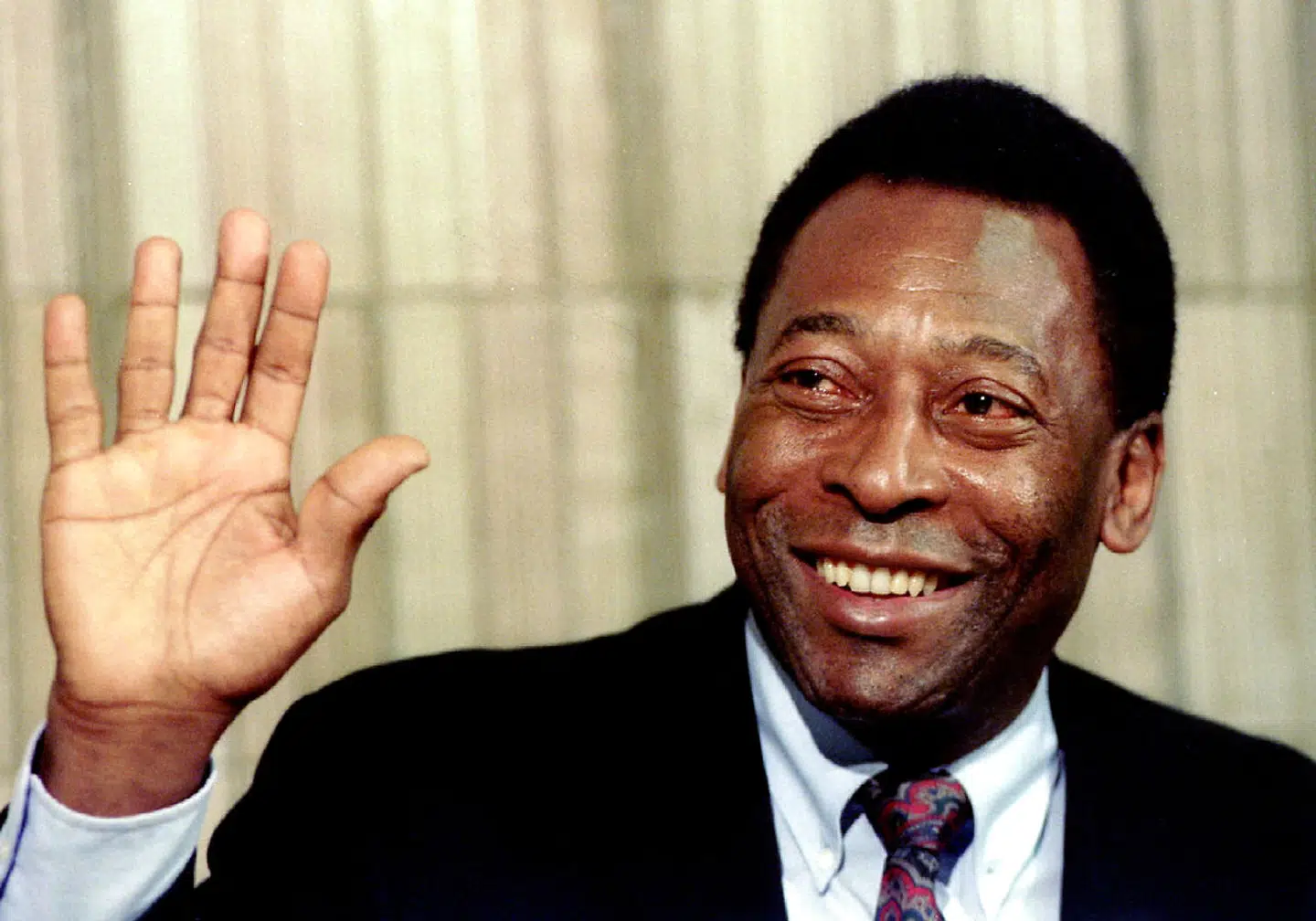 Arkivfoto: Den tredobbelte brasilianske verdensmester Pelé er død efter lang tids sygdom.