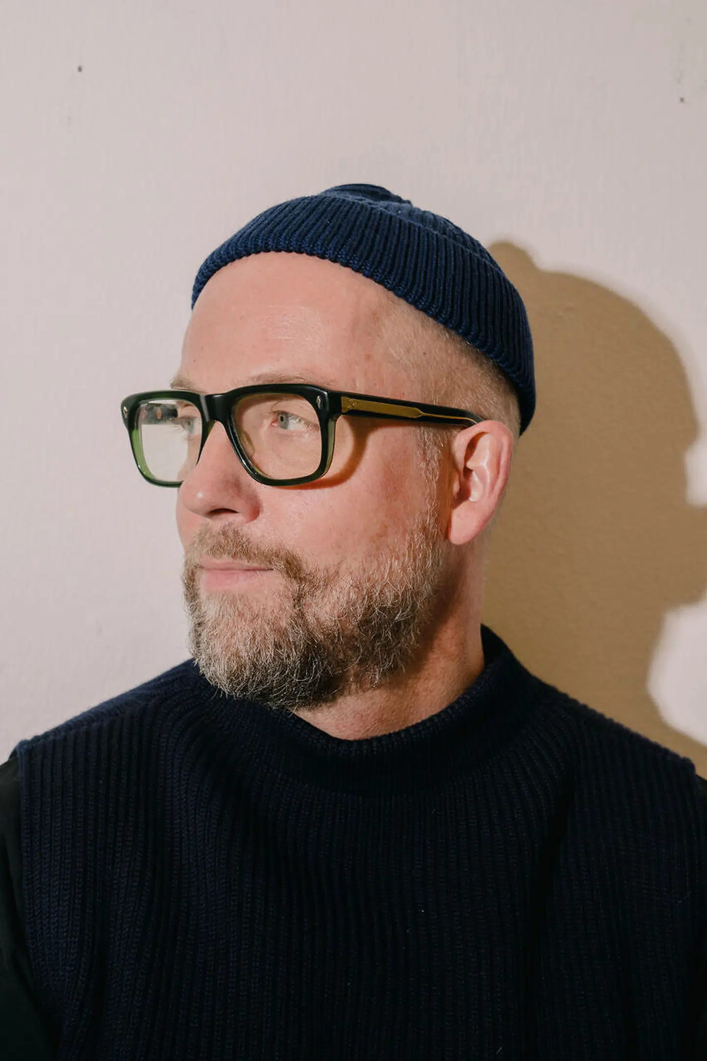 »Jeg var drevet af noget højere og havde den dér fantasi om, at musikere eller billedkunstnere selv kan bestemme, hvornår de vil stå op, og hvor meget eller hvor lidt de vil lave.«