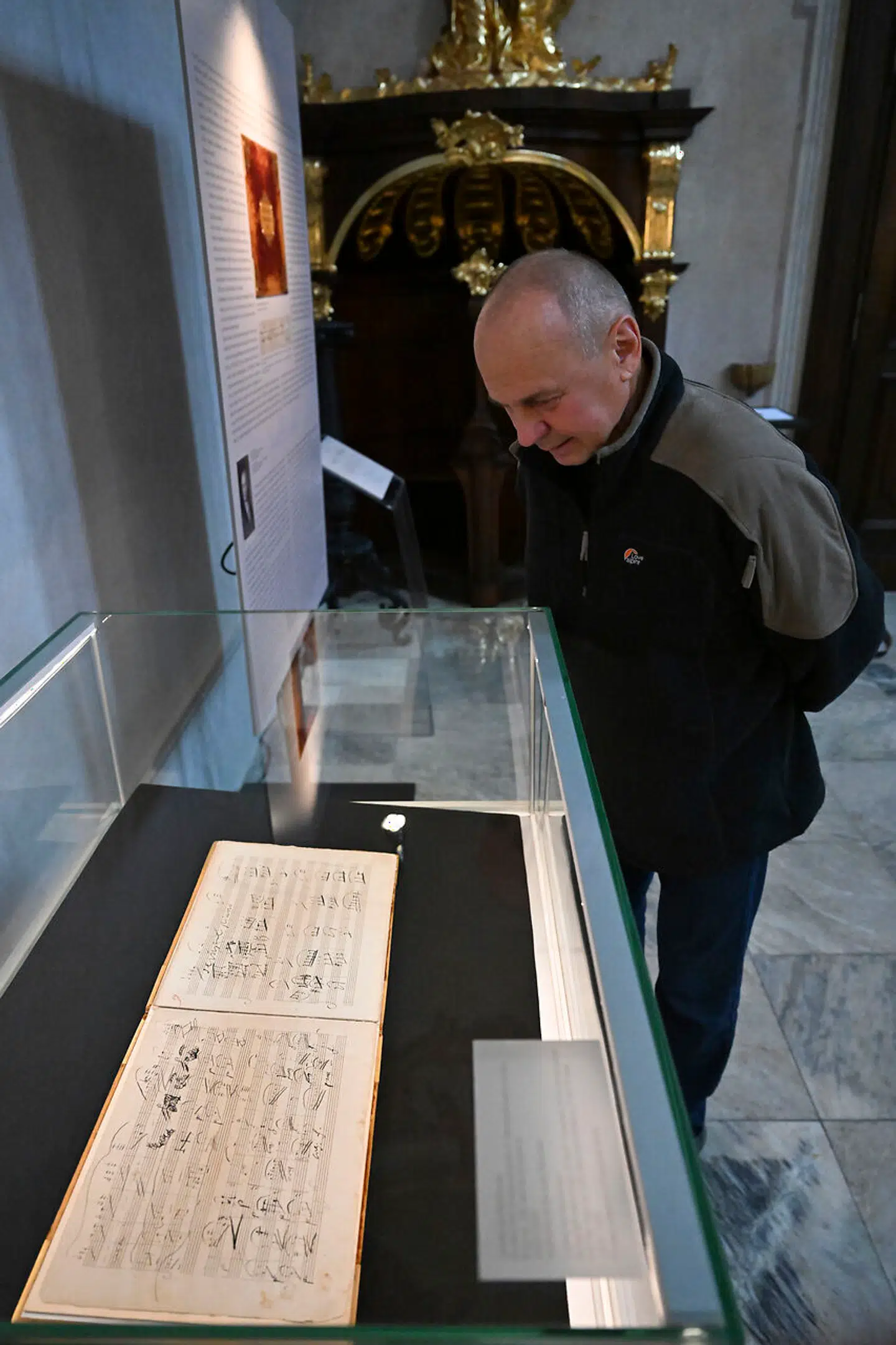 Her ses Beethovens håndskrevne partitur på Moravian-museet i Brno. Udstillingen er lukket her i december, og manuskriptet sendes nu tilbage til efterkommere til den jødiske familie, som fik det frastjålet af nazisterne under Anden Verdenskrig.