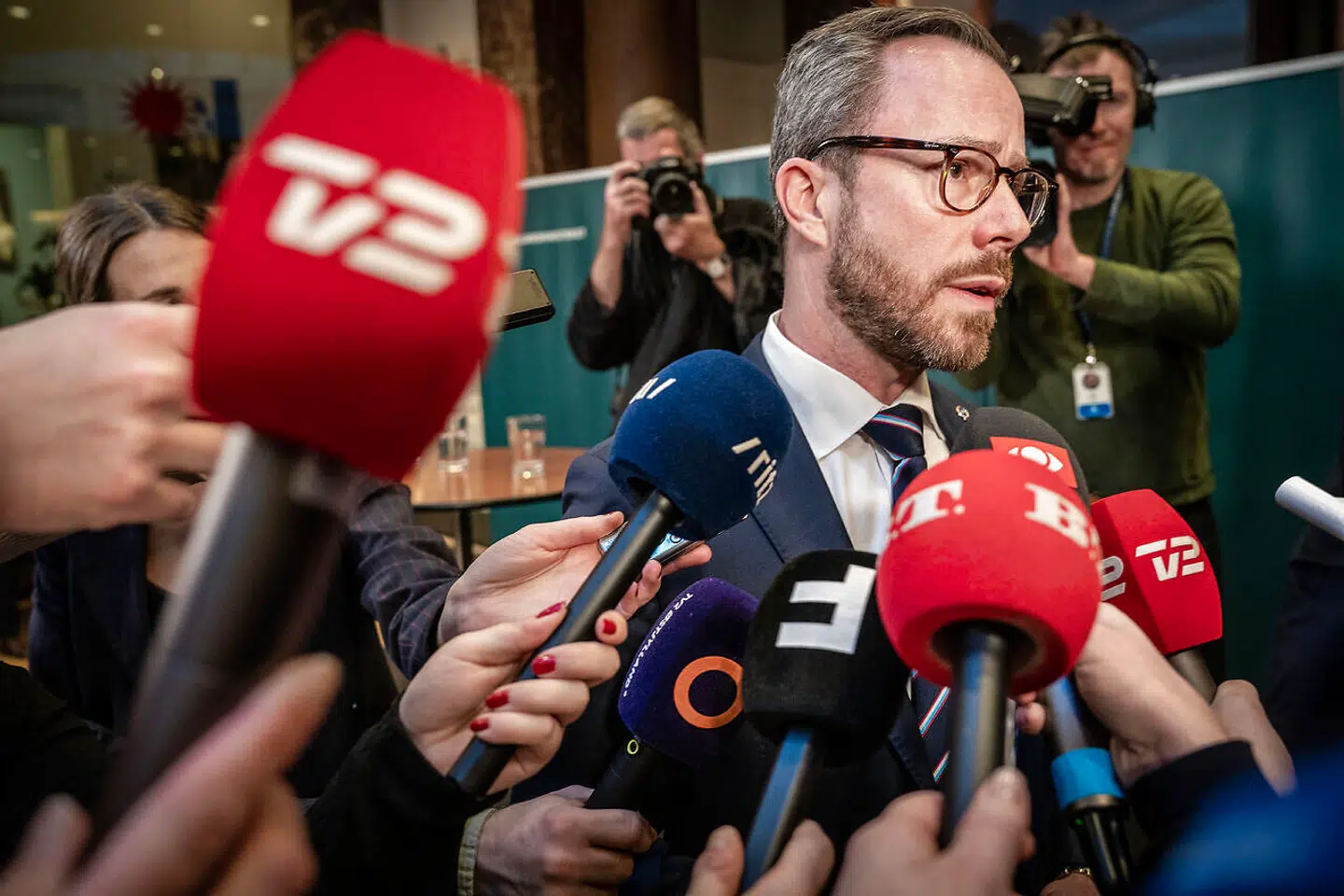 I regeringsgrundlaget nævnes skattestoppet. Men det er ikke et rigtigt skattestop. Det er en ladeport for skatteforhøjelser, mener Mads Lundby Hansen, cheføkonom i CEPOS.