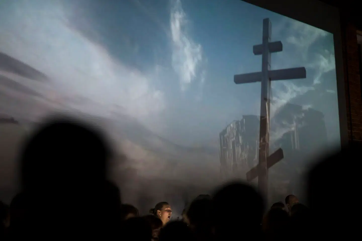 I de første to år af Jevgenija Ginzburgs indespærring, sad hun i nogle af Sovjetunionens mest berygtede fængsler, enten i mørke, kolde rum, hvor der blev »morse-banket« med beskeder til og fra nabocellerne, eller stuvet sammen med alt for mange andre fanger på alt for lidt plads. Foto taget på Gulagmuseet i Moskva.