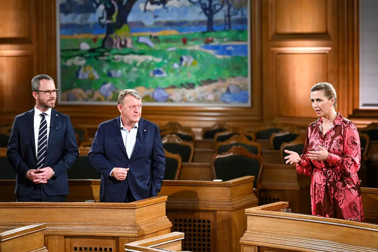 Jakob Ellemann-Jensen, Lars Løkke Rasmussen og Mette Frederiksen er de centrale aktører i slutspillet om at danne en ny regering. Og når de laver ministerlisten, bør de tilføje et helt nyt it-ministerium. Det mener Amalie Lyhne i denne leder.