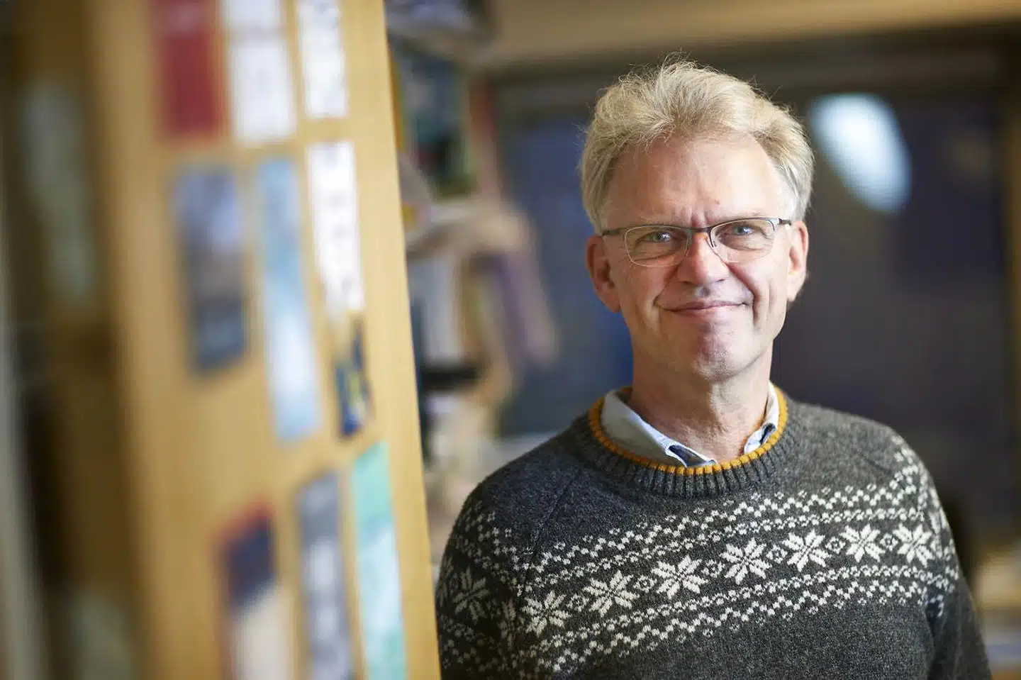 »For som Berlingske for nyligt kunne berette, er en af de fyringsvarslede nemlig lektor Thomas Aastrup Rømer, der i mange år har været en af de mest markante stemmer i den pædagogiske debat herhjemme,« skriver Christian Egander Skov.