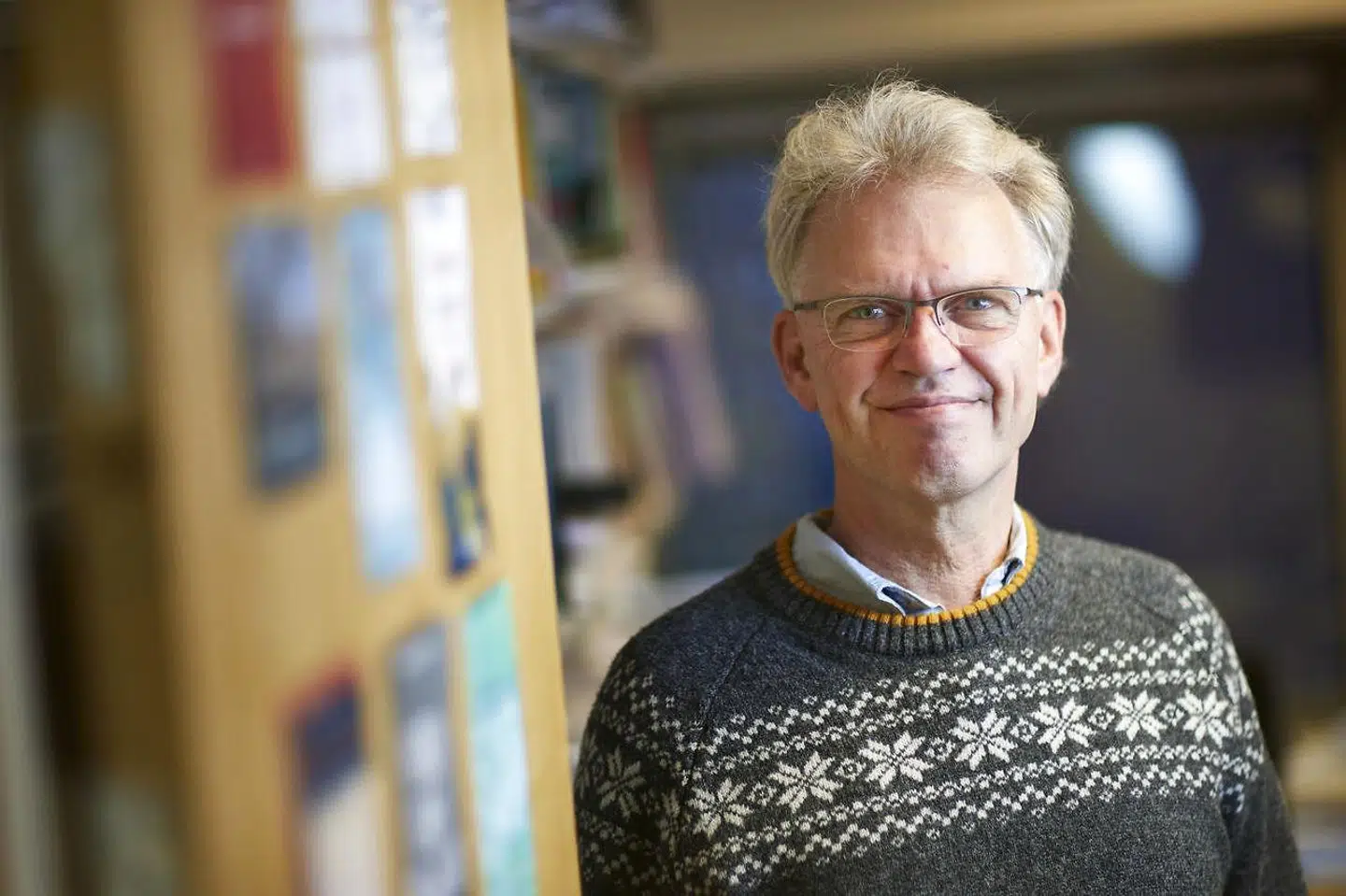 »For som Berlingske for nyligt kunne berette, er en af de fyringsvarslede nemlig lektor Thomas Aastrup Rømer, der i mange år har været en af de mest markante stemmer i den pædagogiske debat herhjemme,« skriver Christian Egander Skov.