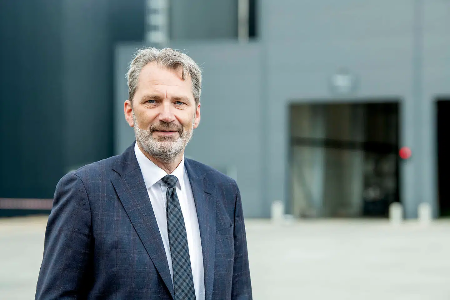 På trods af en ny ejerkreds kommer direktør Ole Hvelplunds opgaver ikke til at ændre sig.