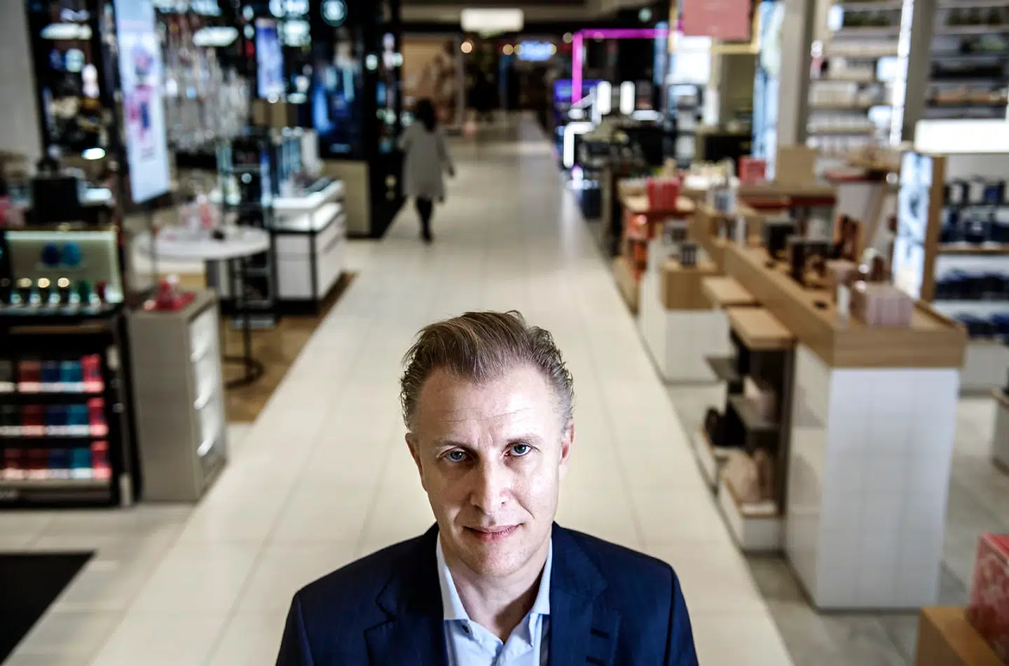 Hos Magasin, der har syv storcentre og en webshop i Danmark og Sverige, forventer administrerende direktør Peter Fabricius, at de får en glimrende black friday og julehandel.