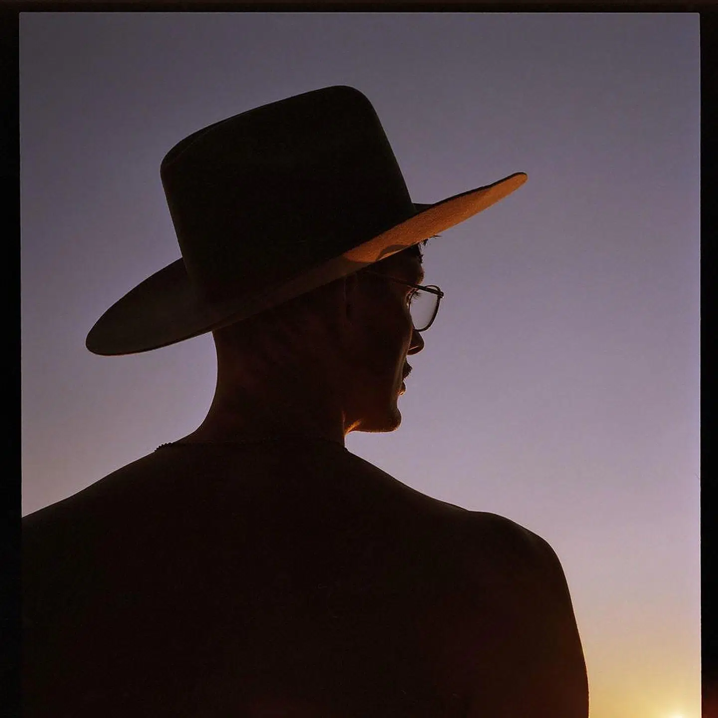 Tobias Rahim forsøger sig med et nyt format med værket »Drømmene maler virkeligheden«.