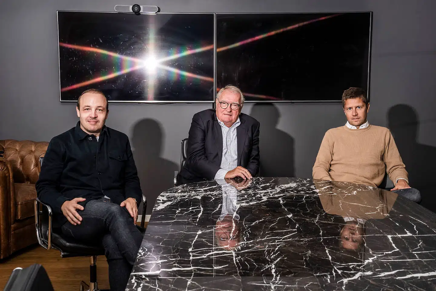 Lunar Bank og Finanstilsynet er uenige om, hvorvidt banken har styr på sine kreditvurderinger af kunderne. På billedet er det fra venstre stifter Ken Villum Hansen, bestyrelsesformand Henning Kruse Petersen og økonomi- og risikodirektør Anders Hartlev. Arkivfoto: Søren Bidstrup