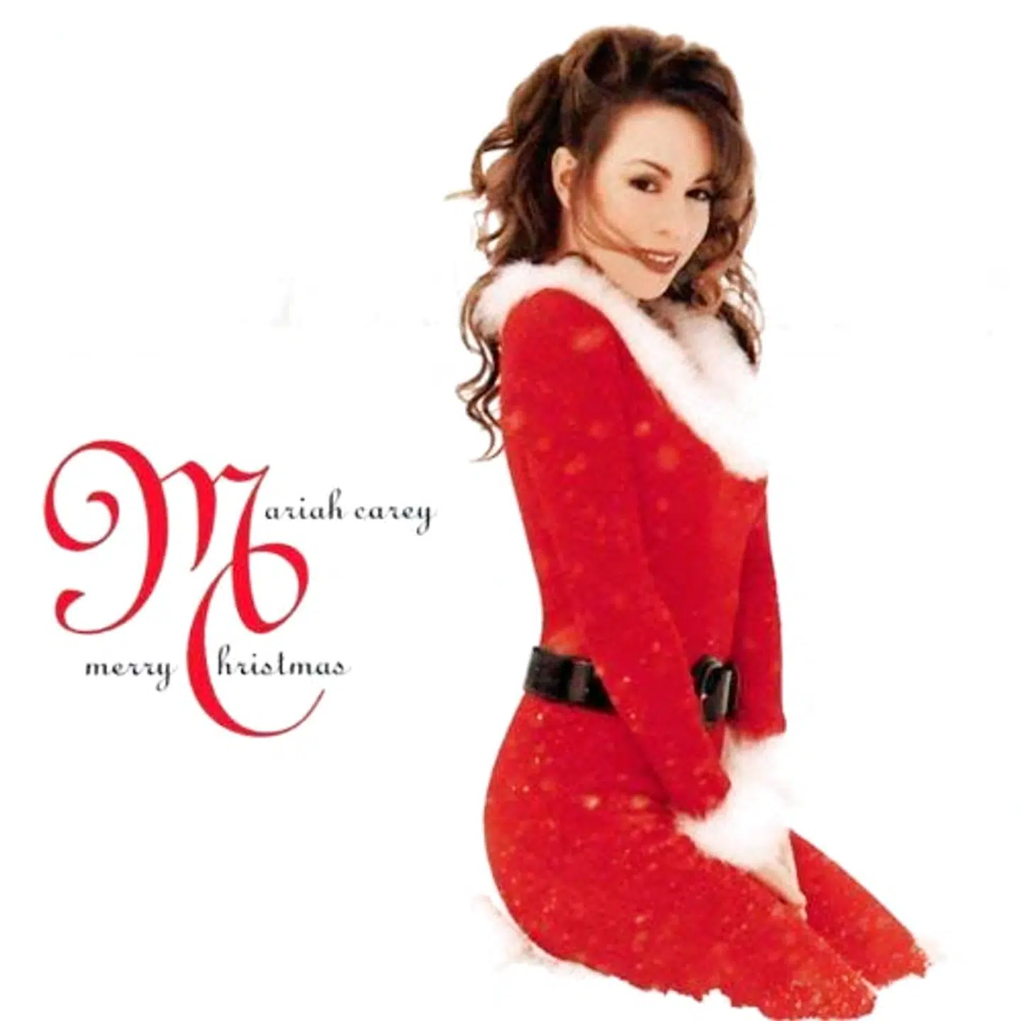 Mariah Carey har skudt hele tre musikvideoer til hittet »All I want for Christmas Is You«, hvoraf den ene er med popstjernen Justin Bieber.